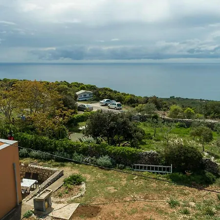 2 Bedroom Beautiful In Apartament *