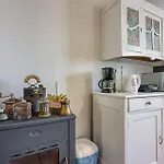 Apartamento Beautiful In With Wifi